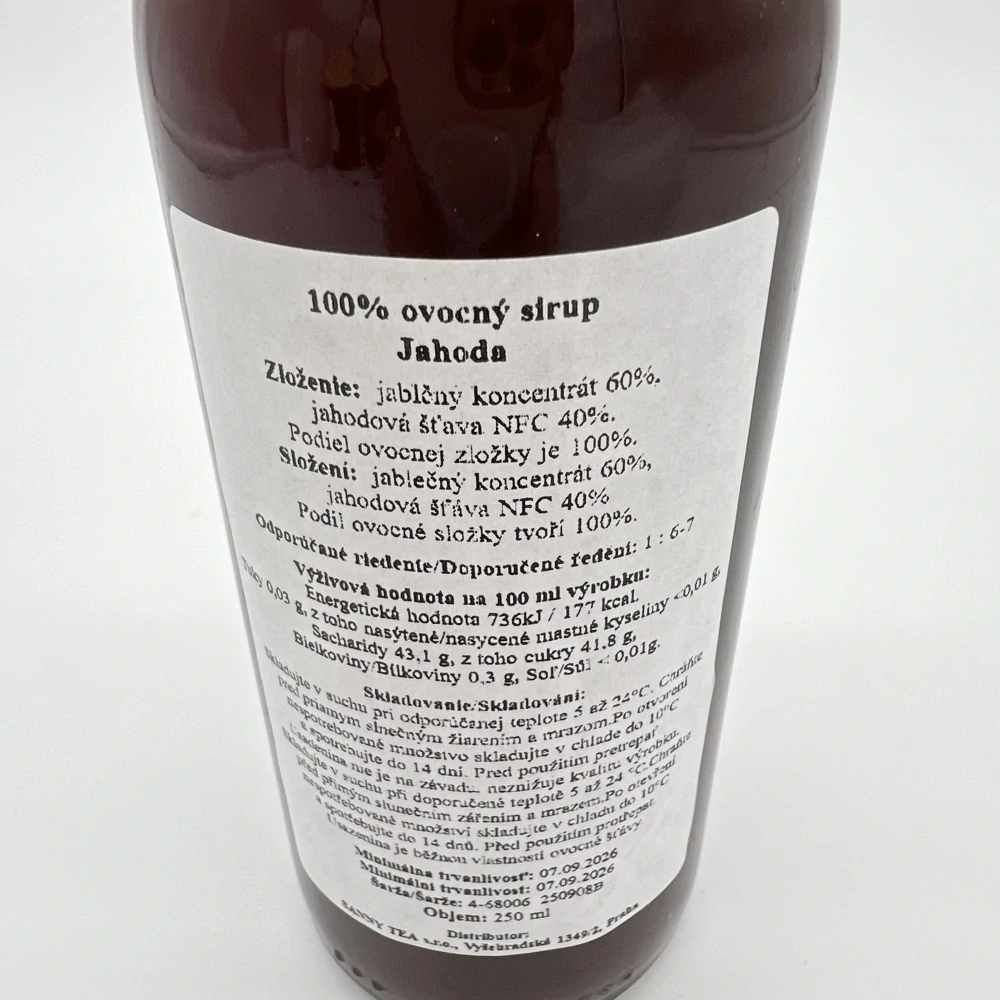 🎁 Vánoční dárkový balíček – Jahodový sirup & mandle v kokosu
