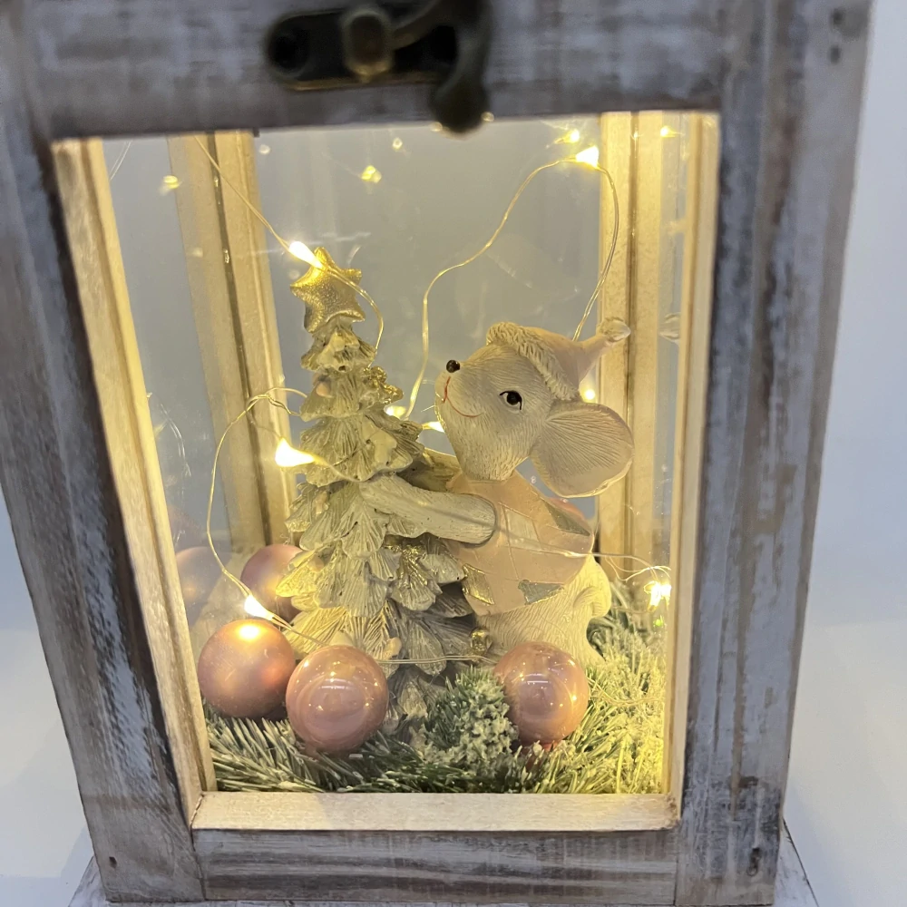 🎄 Vánoční LED lucerna „Myška u stromečku“