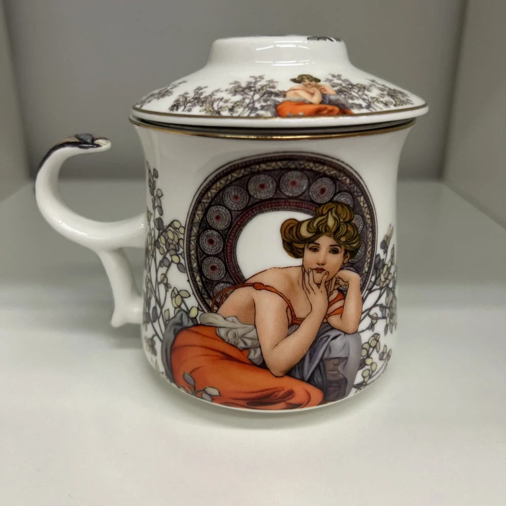 HRNEK NA BYLINKY MOTIV ALPHONSE MUCHA