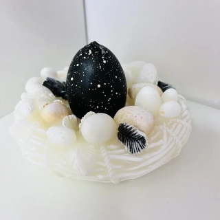 SVÍČKA VAJÍČKO SE SVÍCNEM BARVA SLONOVÁ KOST