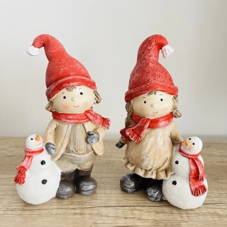 ZIMNÍ DEKORACE FIGURKA DÍVKY SE SNĚHULÁKEM