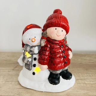 DEKORACE KERAMICKÁ FIGURKA DÍVKY SE SNĚHULÁKEM A LED OSVĚTLENÍM