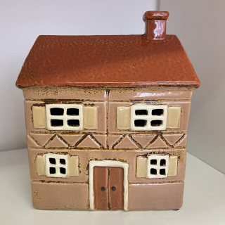 DEKORACE KERAMICKÝ DOMEK NA ČAJOVOU NEBO LED SVÍČKU 