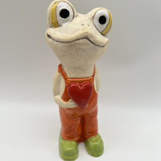 DEKORACE KERAMICKÁ FIGURA ŽÁBY CHLAPCE