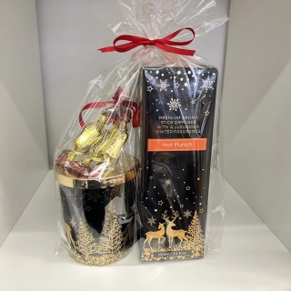 DÁRKOVÝ BALÍČEK VONNÉHO DIGUZÉRU A SVÍČKY S DŘEVĚNÝM KNOTEM 