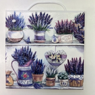 💜 Zdobená keramická dlaždice – Levandulová polička 🌿