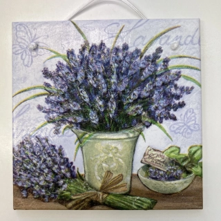 💜 Zdobená keramická dlaždice – Levandulová něha 🦋