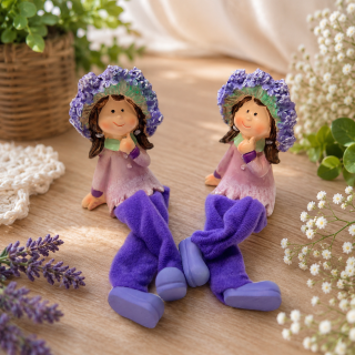💜 Dekorační figurka holčičky s pohyblivými nohami 💜