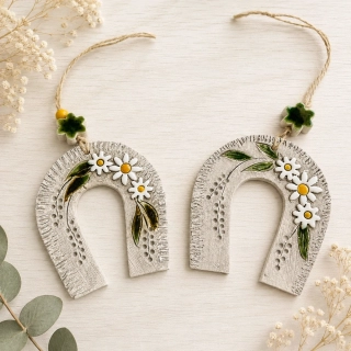 🍀🌼 Keramická podkova pro štěstí s květinami 🌼🍀