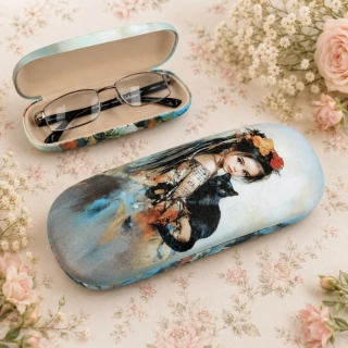 👓🐈 CARMANI – Pouzdro na brýle Natalia Bonilla „Dívka s kočkou“ 🎨✨